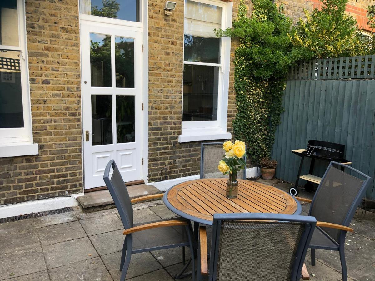 Richmond & Kew Gardens Cozy Garden Flat By The Pagoda المظهر الخارجي الصورة